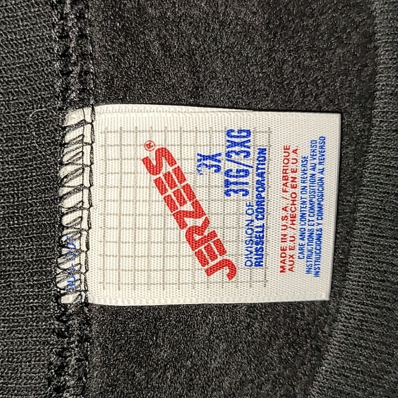 Vintage. Made in USA. Jerzees by Russell.  Playing Card Suits. Crew neck. 3X - Picture 7 of 14